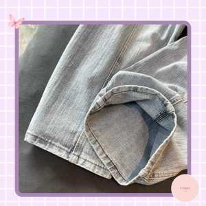 Người mẫu mặc quần áo nữ FoureLabel với outfit tối giản, dễ phối, giúp xây dựng tủ đồ thông minh và mặc đẹp mỗi ngày.
