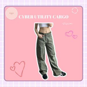 Người mẫu mặc quần áo nữ FoureLabel với outfit tối giản, dễ phối, giúp xây dựng tủ đồ thông minh và mặc đẹp mỗi ngày.