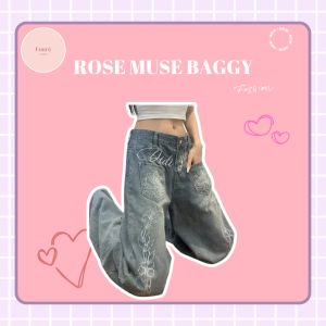 Người mẫu mặc quần áo nữ FoureLabel với outfit tối giản, dễ phối, giúp xây dựng tủ đồ thông minh và mặc đẹp mỗi ngày.