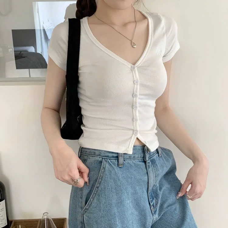 Áo cổ v